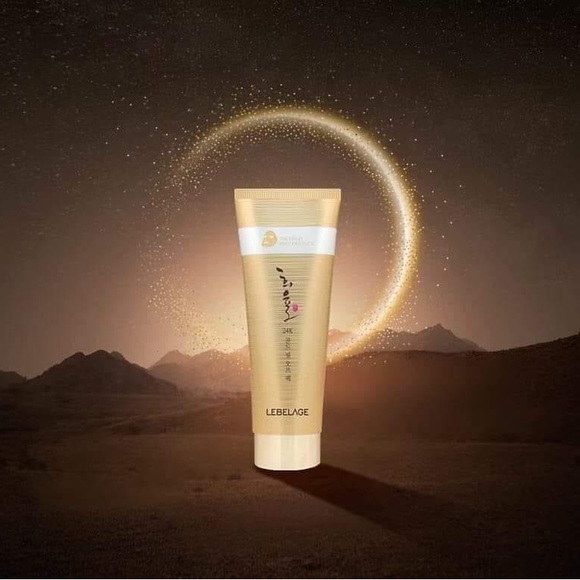 LEBELAGE Heeyul 24K Gold Peel Off Pack 150ml (Pore Clean-Wrinkles care) - Picture 3 of 5
